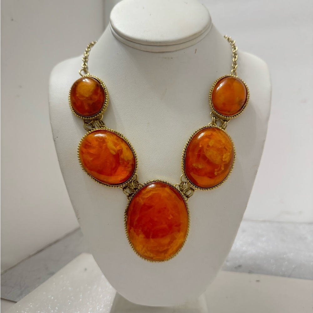 Statement Necklace - Picture 4 of 6